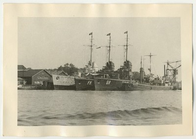 Pillau - Torpedobootsflottille Kriegsschiffe.jpg